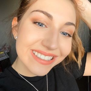 Meet your Posher, Victoria